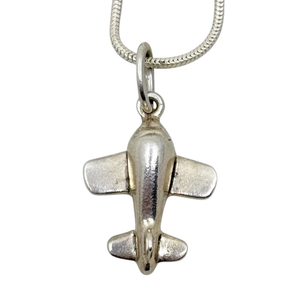 sterling silver Airplane charm pendant - GM290 - Picture 1 of 3